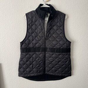 Nike Womens Aerolayer Runing Vest Sz L Puffer Quilted Gilet BV3869-010 Gorpcore